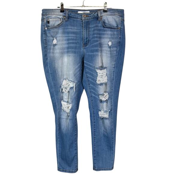 KanCan Jeans Women Size XL Blue Light Wash Distressed Mid Rise Ankle Curvy Denim - Picture 1 of 12